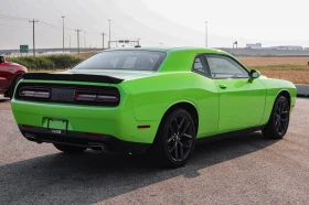 Dodge Challenger SXT* RWD* АвтоКредит* (ЦЕНА ДО БГ) - 56999 лв. / 29143.13 € - 44321800 4 | Car24.bg Dodge Challenger SXT* RWD* АвтоКредит* (ЦЕНА ДО БГ) - 56999 лв. / 29143.13 € - 44321800 4