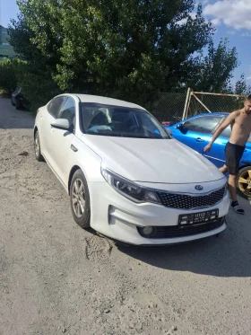Kia K5 2.0 LPG 111 kw. - Car24.bg Kia K5 2.0 LPG 111 kw.