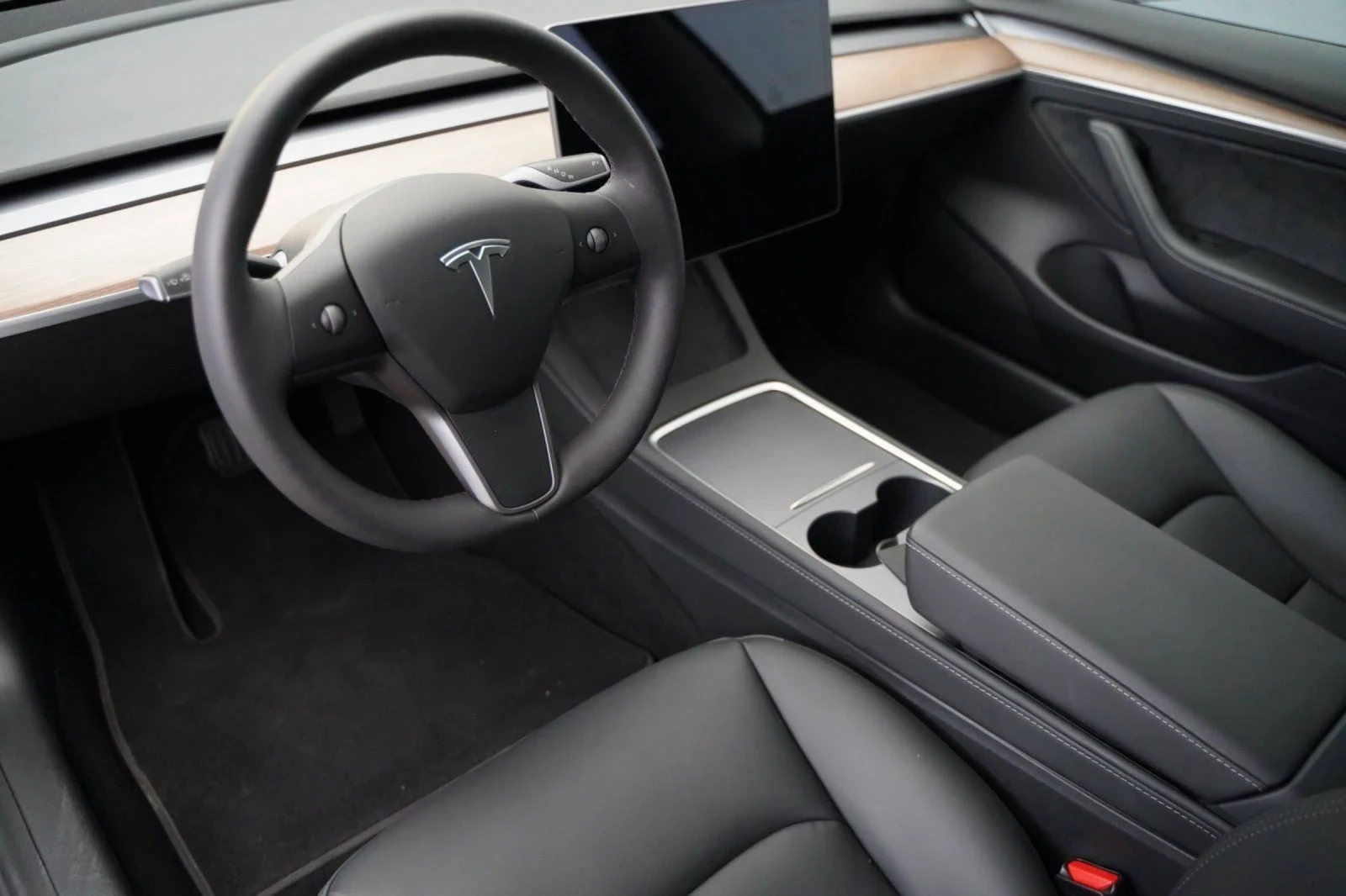 Tesla Model 3 LongRange AWD - изображение 5 | Auto.bg Tesla Model 3 LongRange AWD - изображение 5