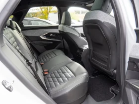 Peugeot 3008 -e GT 10km Pano 360 Keyless Heated Seats/Wheel - 42990 € / 84081.13 лв. - 81484963 11 | Car24.bg Peugeot 3008 -e GT 10km Pano 360 Keyless Heated Seats/Wheel - 42990 € / 84081.13 лв. - 81484963 11