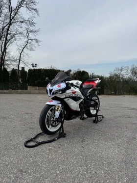 Honda Cbr RR | Auto.bg — изображение 5 Honda Cbr RR | Auto.bg — изображение 5