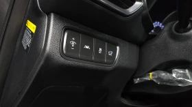 Hyundai Santa fe 2.2 CRDi Exclusive | Auto.bg — изображение 15 Hyundai Santa fe 2.2 CRDi Exclusive | Auto.bg — изображение 15