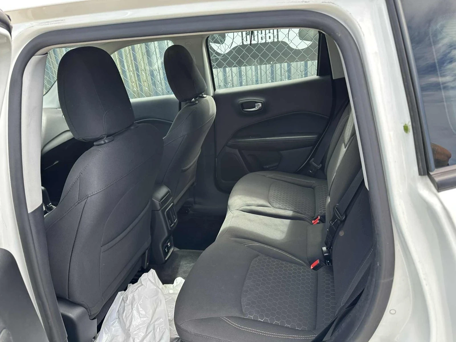 Jeep Compass  - изображение 8 | Auto.bg Jeep Compass  - изображение 8