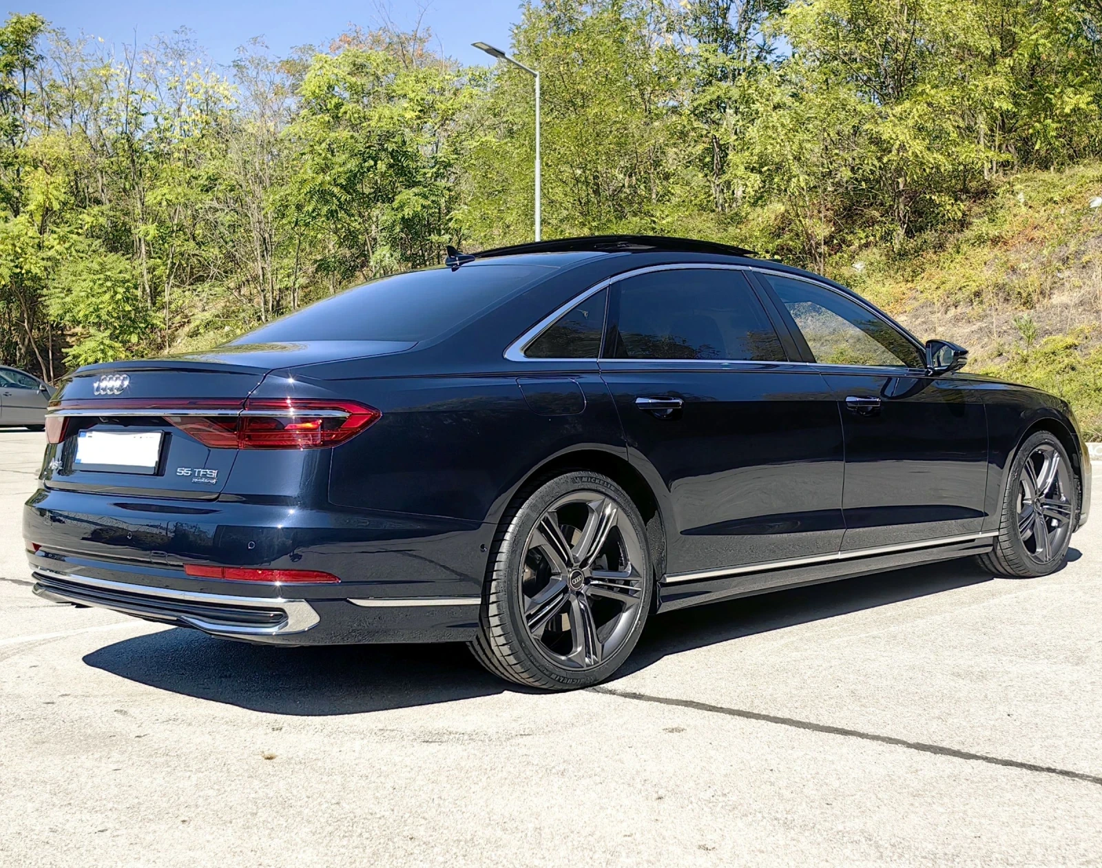 Audi A8 LONG/55TFSI/ГАРАНЦИЯ 5г/Matrix* B&O* HUD* МАСАЖИ*  - изображение 4 | Auto.bg Audi A8 LONG/55TFSI/ГАРАНЦИЯ 5г/Matrix* B&O* HUD* МАСАЖИ*  - изображение 4