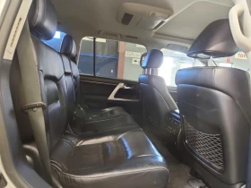 Toyota Land cruiser 2013 TOYOTA LAND CRUISER - 25000 € / 48895.75 лв. - 21042739 11 | Car24.bg Toyota Land cruiser 2013 TOYOTA LAND CRUISER - 25000 € / 48895.75 лв. - 21042739 11