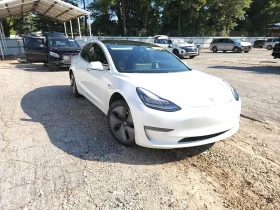Tesla Model 3 Carfax / Автокредит - 12500 € - 27427605 14 | Car24.bg Tesla Model 3 Carfax / Автокредит - 12500 € - 27427605 14