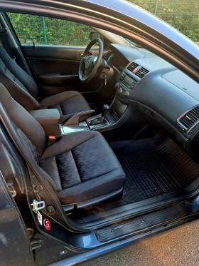 Honda Accord 2000 климатроник - 3050 € / 5965.28 лв. - 77147644 10 | Car24.bg Honda Accord 2000 климатроник - 3050 € / 5965.28 лв. - 77147644 10