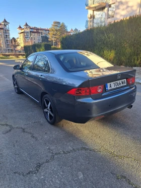 Honda Accord 2000 климатроник - 3050 € / 5965.28 лв. - 77147644 5 | Car24.bg Honda Accord 2000 климатроник - 3050 € / 5965.28 лв. - 77147644 5