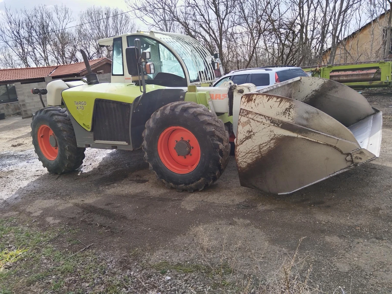 Телескопичен товарач Claas Fargo K70 - изображение 3 | Auto.bg Телескопичен товарач Claas Fargo K70 - изображение 3