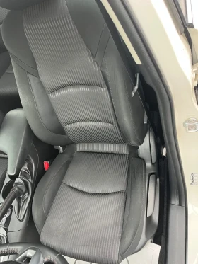 Mazda 3 2.0i 120p.s Top - 14500 лв. / 7413.73 € - 94727139 7 | Car24.bg Mazda 3 2.0i 120p.s Top - 14500 лв. / 7413.73 € - 94727139 7