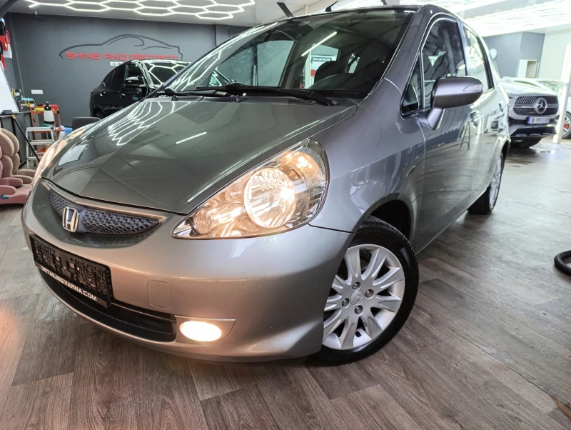 Honda Jazz 1.4i Automatic - 3999 € / 7821.36 лв. - 17799587 1 | Car24.bg Honda Jazz 1.4i Automatic - 3999 € / 7821.36 лв. - 17799587 1