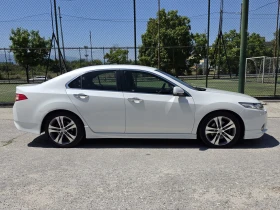 Honda Accord 2.4i-VTEC Type S, Lane Assist, Distronic+ | Auto.bg — изображение 4 Honda Accord 2.4i-VTEC Type S, Lane Assist, Distronic+ | Auto.bg — изображение 4