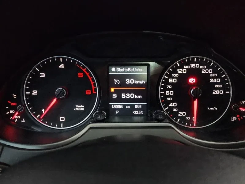 Audi Q5 2.0 TDI Quattro - изображение 8 | Auto.bg Audi Q5 2.0 TDI Quattro - изображение 8