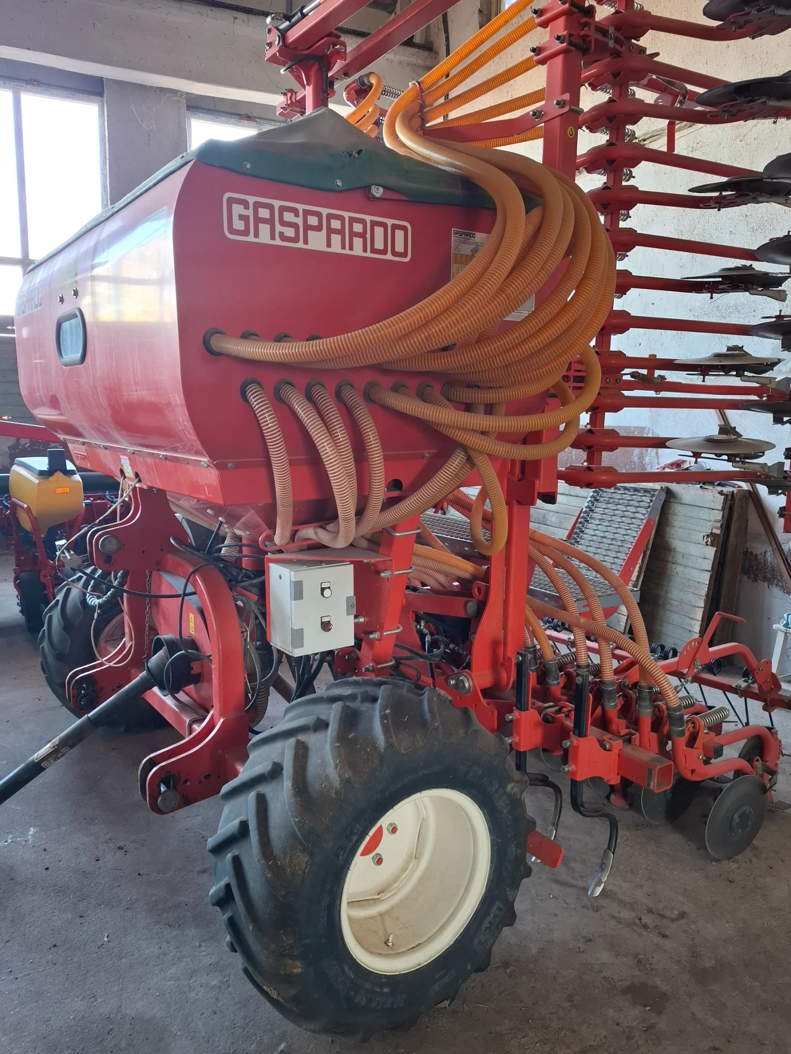 Сеялка Gaspardo Pinta 600PL - изображение 2 | Auto.bg Сеялка Gaspardo Pinta 600PL - изображение 2