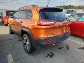 Jeep Cherokee * TRAILHAWK * CARFAX * БЕЗ ПЪРВОНАЧАЛНА ВНОСКА - 22000 лв. / 11248.42 € - 83030844 4 | Car24.bg Jeep Cherokee * TRAILHAWK * CARFAX * БЕЗ ПЪРВОНАЧАЛНА ВНОСКА - 22000 лв. / 11248.42 € - 83030844 4