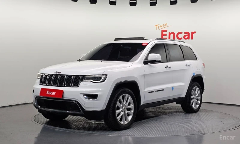 Jeep Grand cherokee 3.6* V6* 8ZF* ПОДГРЕВ* ОБДУХВАНЕ* КАМЕРА* КЕЙЛЕС* - 14700 € / 28750.70 лв. - 38240110 1 | Car24.bg Jeep Grand cherokee 3.6* V6* 8ZF* ПОДГРЕВ* ОБДУХВАНЕ* КАМЕРА* КЕЙЛЕС* - 14700 € / 28750.70 лв. - 38240110 1