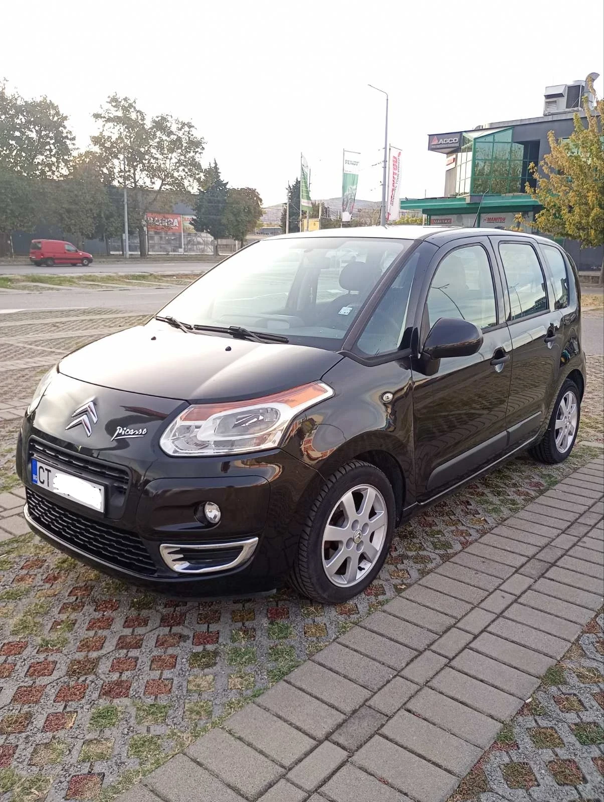 Citroen C3 Picasso undefined | Auto.bg — изображение 1 Citroen C3 Picasso undefined | Auto.bg — изображение 1