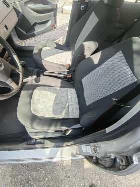 Skoda Fabia 1.4 -Газова уредба - 1800 € / 3520.49 лв. - 77339107 6 | Car24.bg Skoda Fabia 1.4 -Газова уредба - 1800 € / 3520.49 лв. - 77339107 6