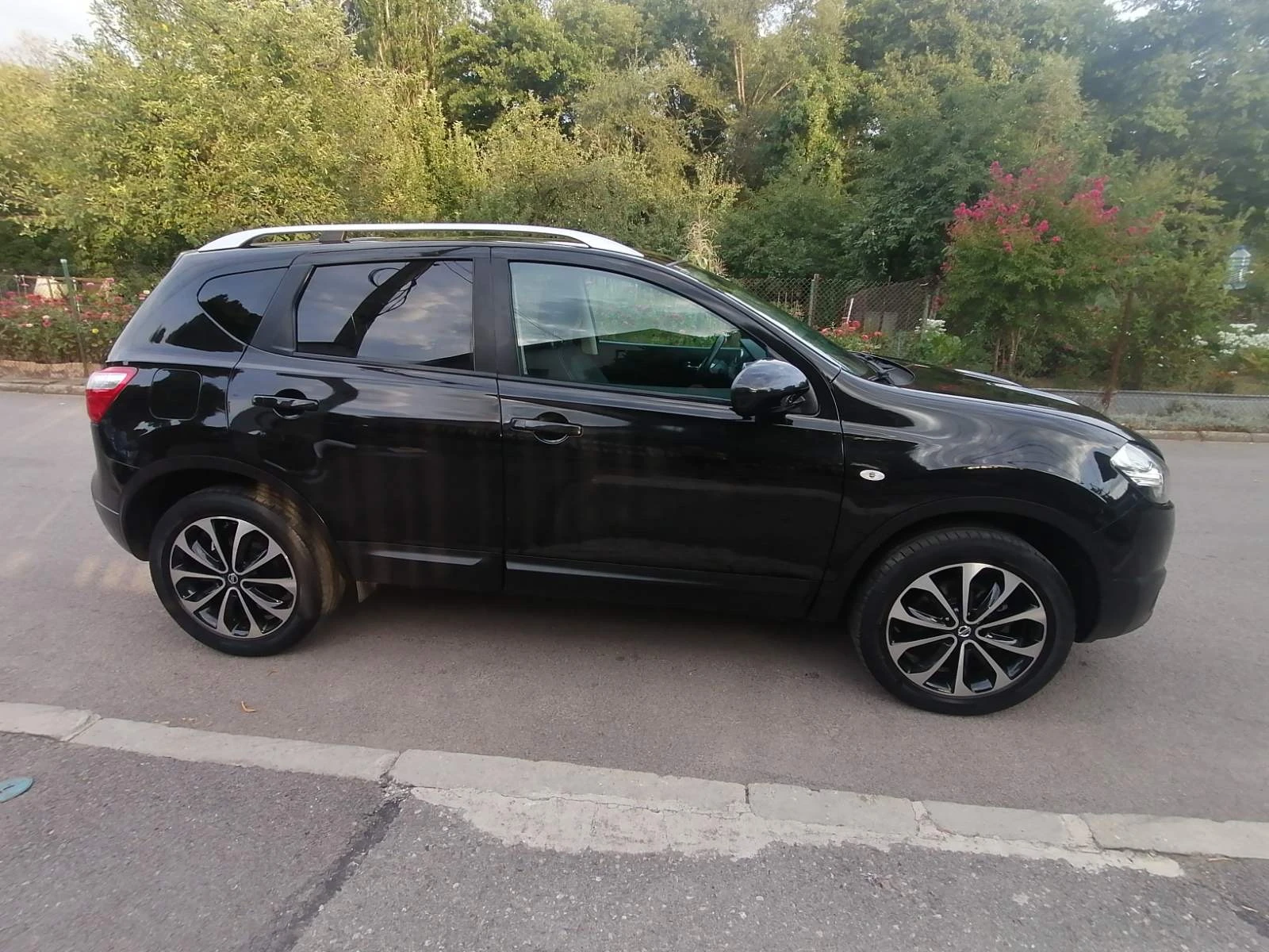 Nissan Qashqai 2.0I NAVI - изображение 3 | Auto.bg Nissan Qashqai 2.0I NAVI - изображение 3