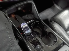 Volvo XC40 B5 Ultimate Dark Theme AWD | Auto.bg — изображение 10 Volvo XC40 B5 Ultimate Dark Theme AWD | Auto.bg — изображение 10