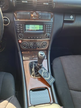 Mercedes-Benz C 180 БЕНЗИН- АВТОМАТИК | Auto.bg — изображение 12 Mercedes-Benz C 180 БЕНЗИН- АВТОМАТИК | Auto.bg — изображение 12