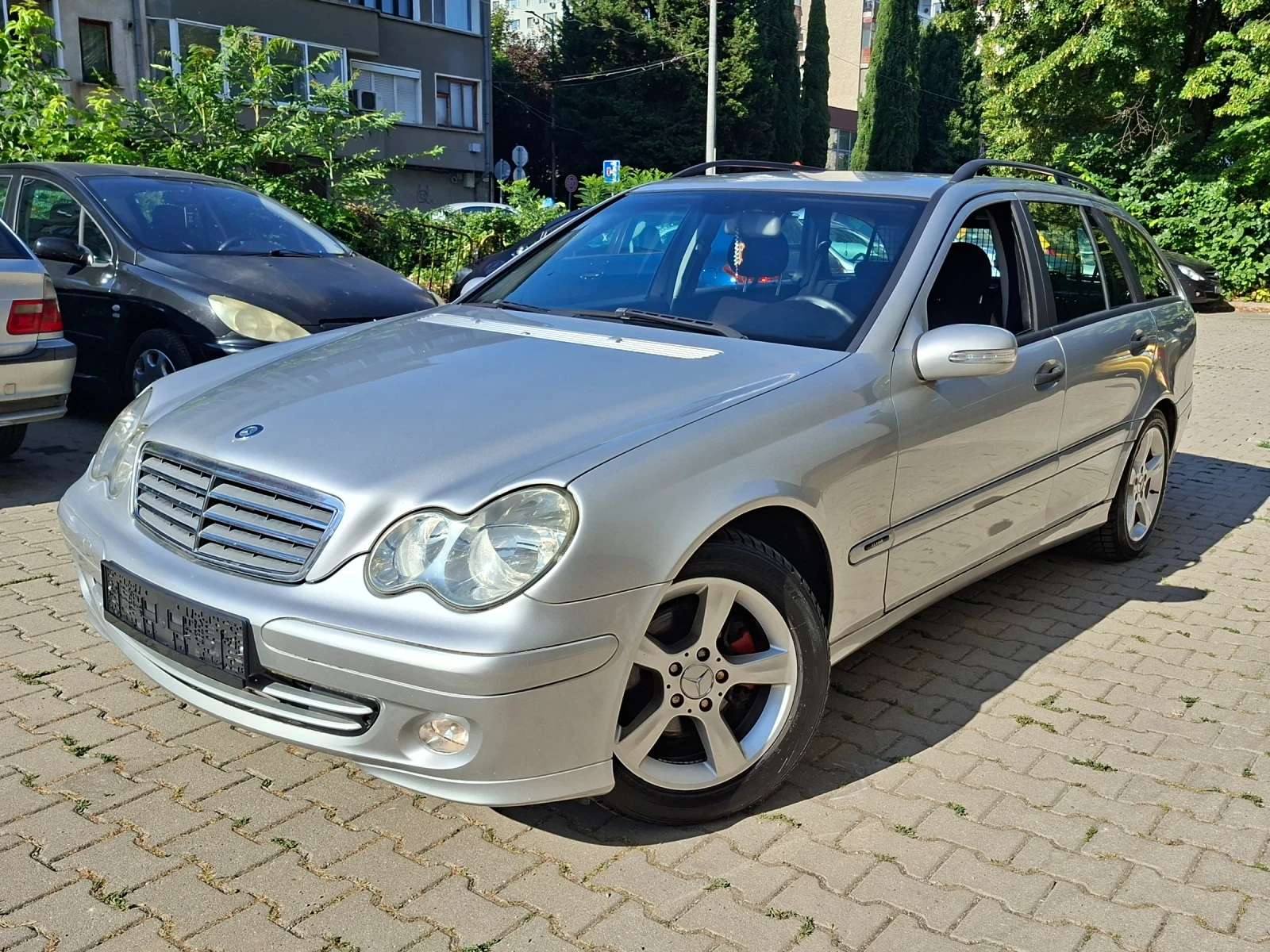 Mercedes-Benz C 180 БЕНЗИН- АВТОМАТИК | Auto.bg — изображение 1 Mercedes-Benz C 180 БЕНЗИН- АВТОМАТИК | Auto.bg — изображение 1