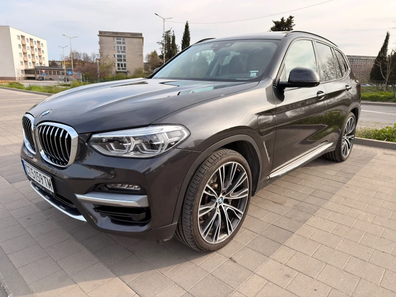 BMW X3 xDrive30e/Innovation/HUD/Пано/360/21" - 32000 € / 62586.56 лв. - 75279882 1 | Car24.bg BMW X3 xDrive30e/Innovation/HUD/Пано/360/21" - 32000 € / 62586.56 лв. - 75279882 1