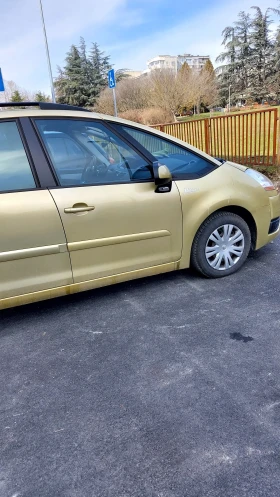 Citroen C4 Picasso - 2200 € / 4302.83 лв. - 16671358 5 | Car24.bg Citroen C4 Picasso - 2200 € / 4302.83 лв. - 16671358 5
