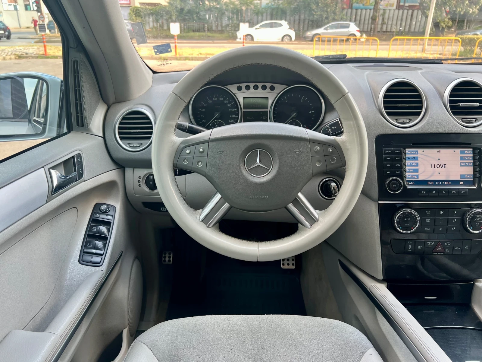 Mercedes-Benz ML 320 CDI 4 MATIC SPORT - изображение 10 | Auto.bg Mercedes-Benz ML 320 CDI 4 MATIC SPORT - изображение 10