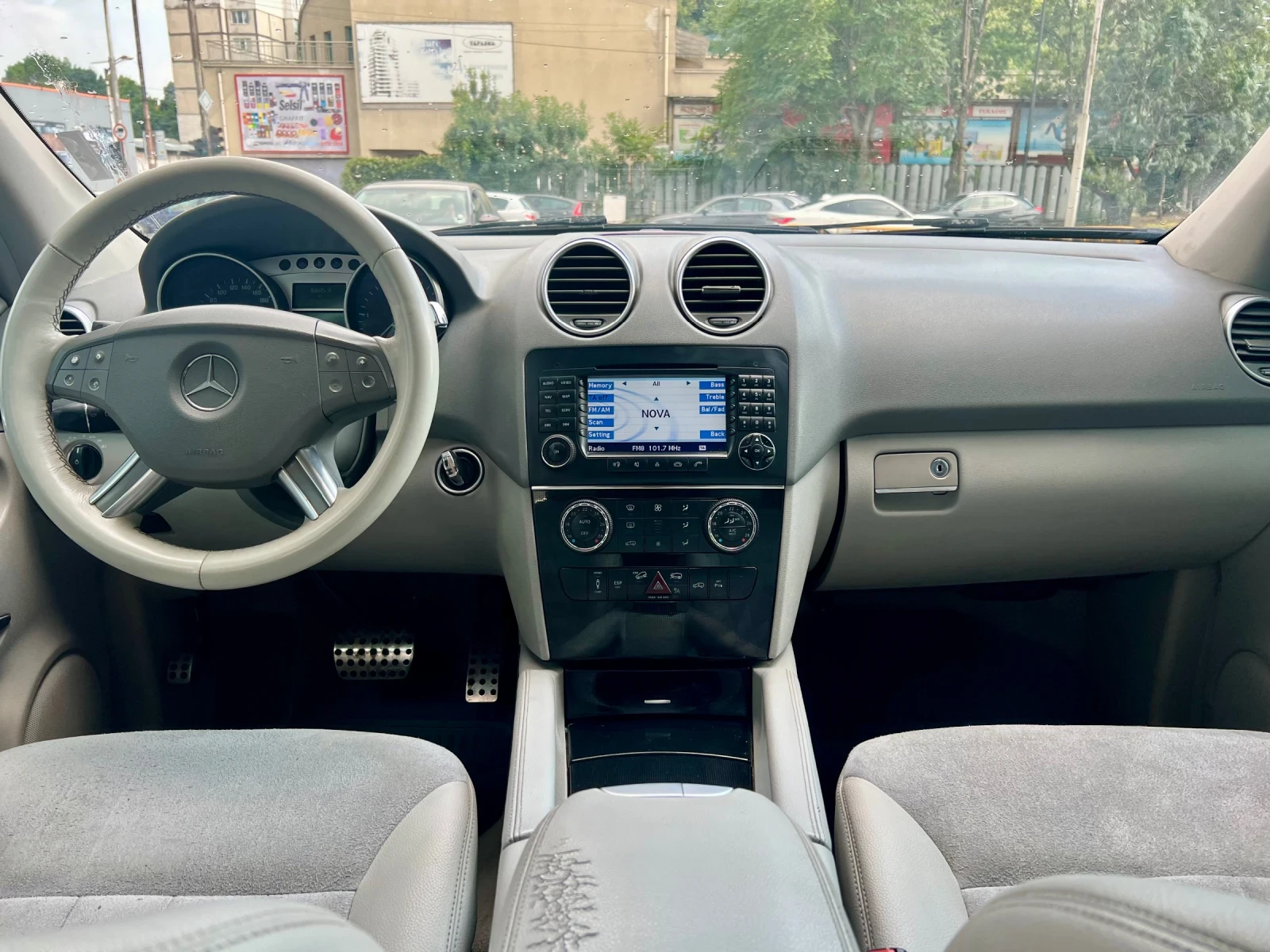 Mercedes-Benz ML 320 CDI 4 MATIC SPORT - изображение 8 | Auto.bg Mercedes-Benz ML 320 CDI 4 MATIC SPORT - изображение 8