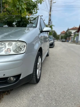 VW Touran 2.2 | Auto.bg — изображение 4 VW Touran 2.2 | Auto.bg — изображение 4