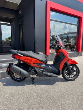 Piaggio Beverly 300S-ABS-ASR-KEYLESS-LED-TOP | Auto.bg — изображение 2 Piaggio Beverly 300S-ABS-ASR-KEYLESS-LED-TOP | Auto.bg — изображение 2