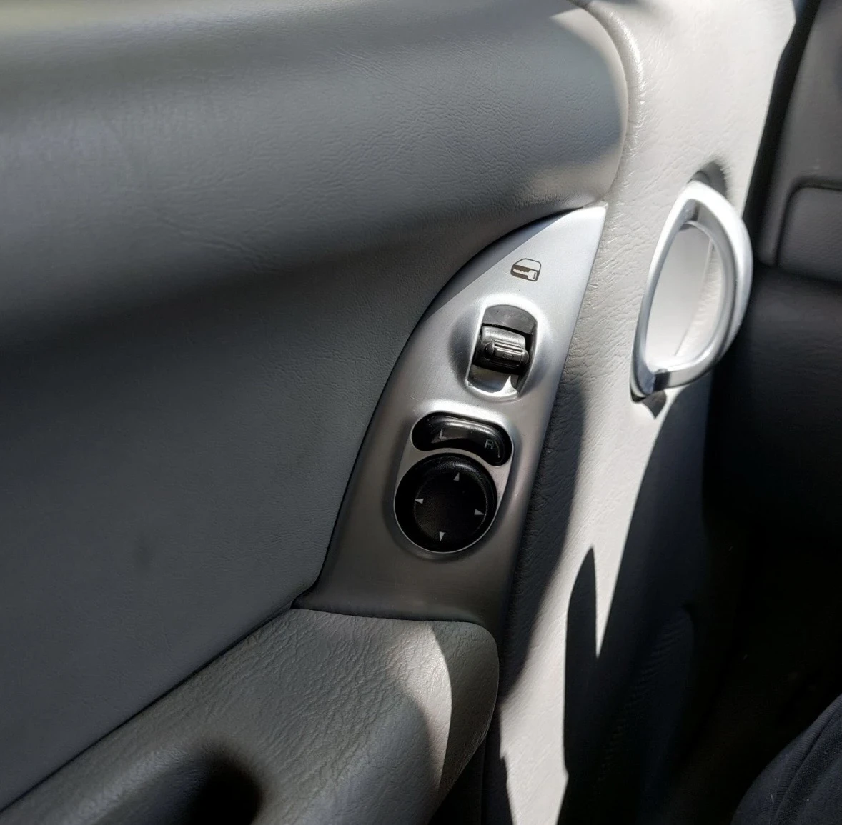 Jeep Cherokee  - изображение 10 | Auto.bg Jeep Cherokee  - изображение 10