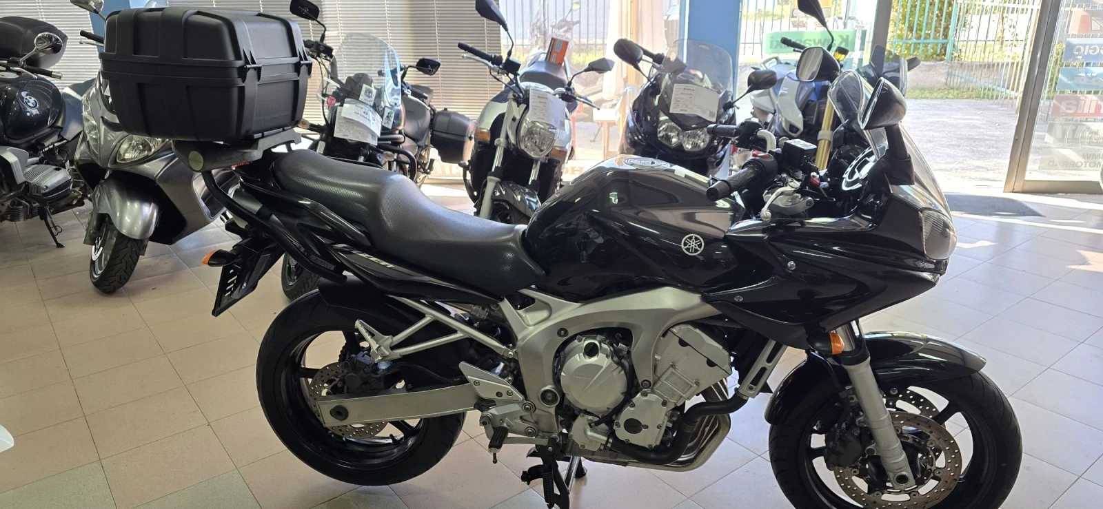 Yamaha Fazer  FZ 6 Лизинг ! - изображение 4 | Auto.bg Yamaha Fazer  FZ 6 Лизинг ! - изображение 4