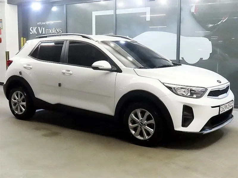 Kia Stonic 1.4 Deluxe | Auto.bg — изображение 1 Kia Stonic 1.4 Deluxe | Auto.bg — изображение 1