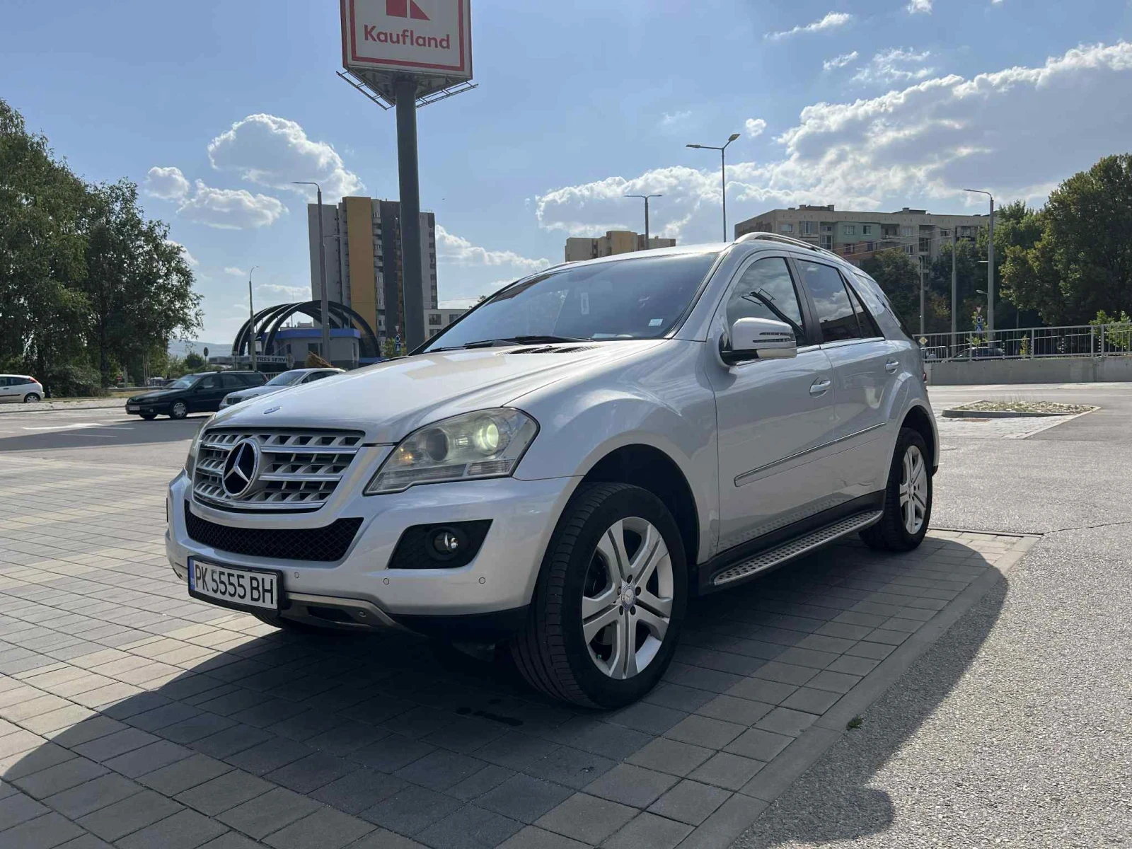 Mercedes-Benz ML 320 CDI * W164 * Sport * Facelift * 4Matic - изображение 3 | Auto.bg Mercedes-Benz ML 320 CDI * W164 * Sport * Facelift * 4Matic - изображение 3