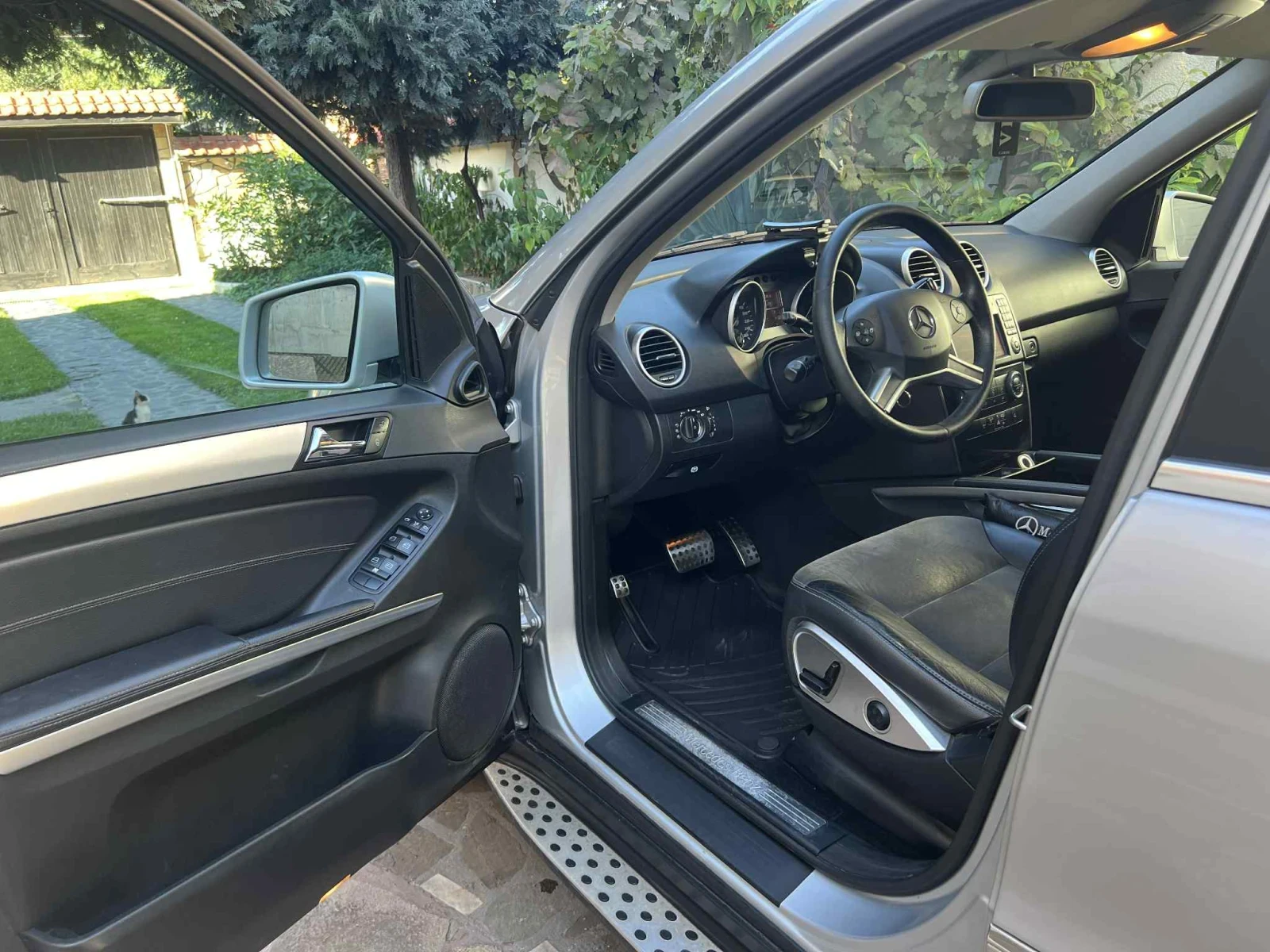 Mercedes-Benz ML 320 CDI * W164 * Sport * Facelift * 4Matic - изображение 10 | Auto.bg Mercedes-Benz ML 320 CDI * W164 * Sport * Facelift * 4Matic - изображение 10