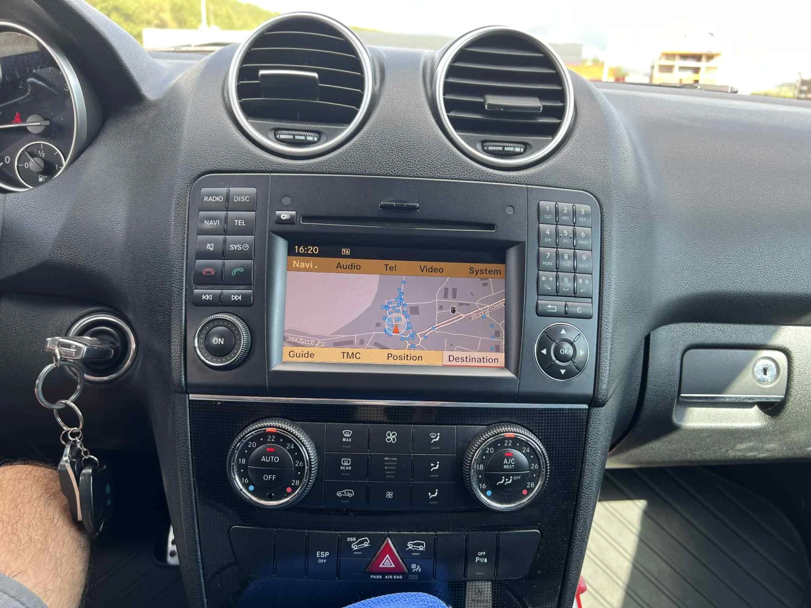 Mercedes-Benz ML 320 CDI * W164 * Sport * Facelift * 4Matic - изображение 8 | Auto.bg Mercedes-Benz ML 320 CDI * W164 * Sport * Facelift * 4Matic - изображение 8