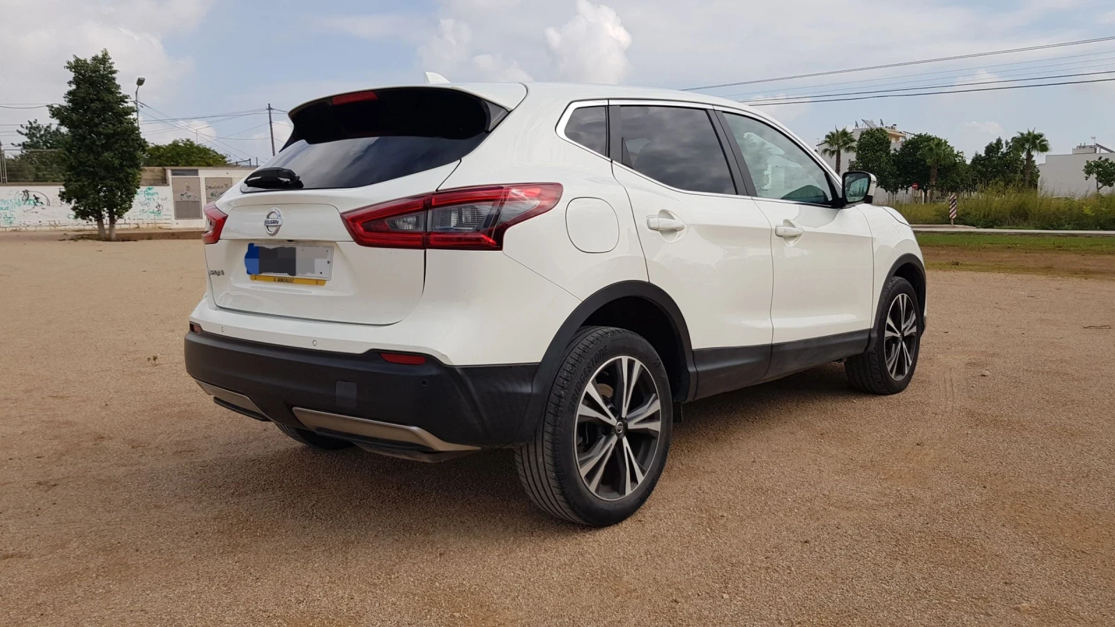 Nissan Qashqai 1.5dci N-Connecta - изображение 5 | Auto.bg Nissan Qashqai 1.5dci N-Connecta - изображение 5