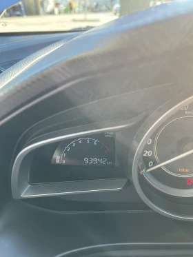 Mazda 3 1.5 бензин - 20960 лв. / 10716.68 € - 42418285 12 | Car24.bg Mazda 3 1.5 бензин - 20960 лв. / 10716.68 € - 42418285 12