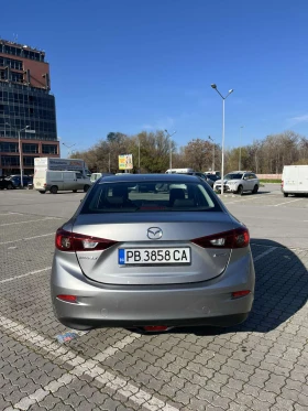 Mazda 3 1.5 бензин - 20960 лв. / 10716.68 € - 42418285 8 | Car24.bg Mazda 3 1.5 бензин - 20960 лв. / 10716.68 € - 42418285 8
