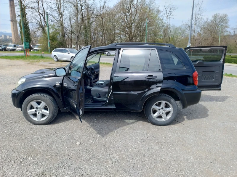 Toyota Rav4 2.0 D4D - 3800 € / 7432.15 лв. - 20201376 1 | Car24.bg Toyota Rav4 2.0 D4D - 3800 € / 7432.15 лв. - 20201376 1