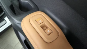 Hyundai Santa fe Prestige | HUD | 360 Камера | Панорама | 7 Места | Auto.bg — изображение 16 Hyundai Santa fe Prestige | HUD | 360 Камера | Панорама | 7 Места | Auto.bg — изображение 16