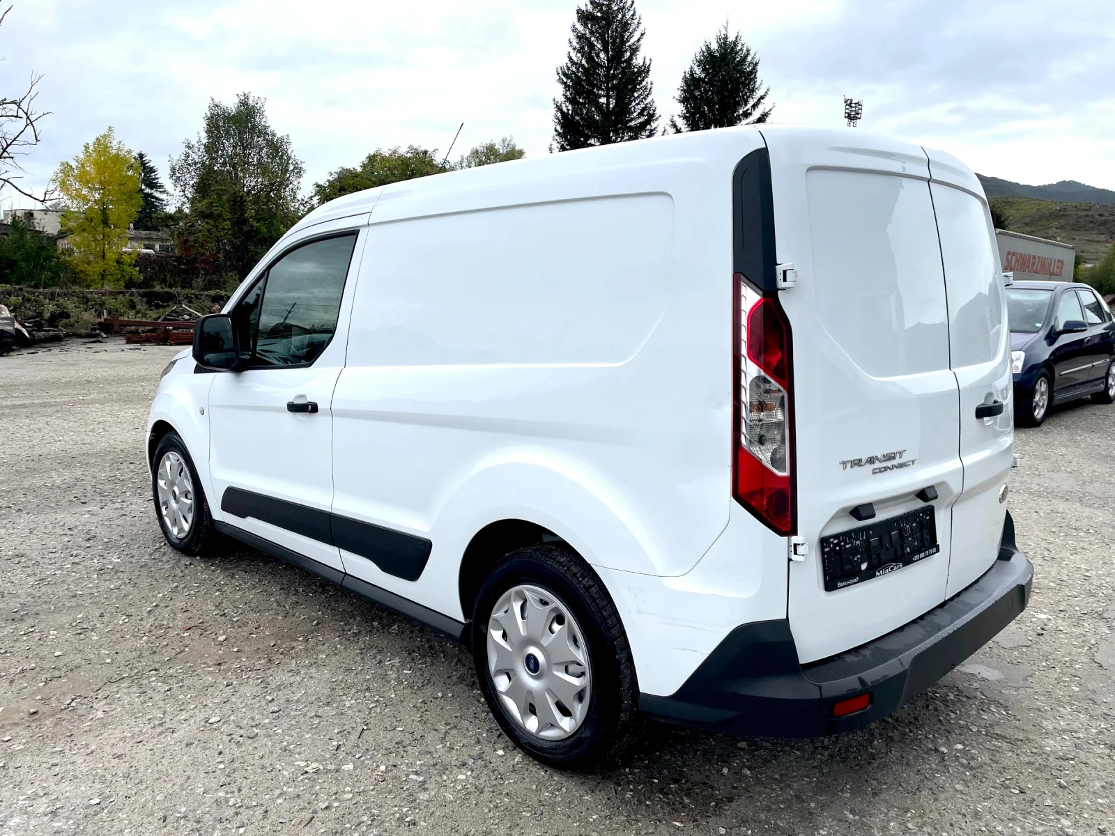 Ford Connect 1.6TDCI 95hp - изображение 7 | Auto.bg Ford Connect 1.6TDCI 95hp - изображение 7