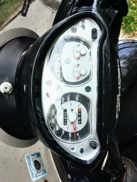 Piaggio Beverly 300i | Auto.bg — изображение 9 Piaggio Beverly 300i | Auto.bg — изображение 9