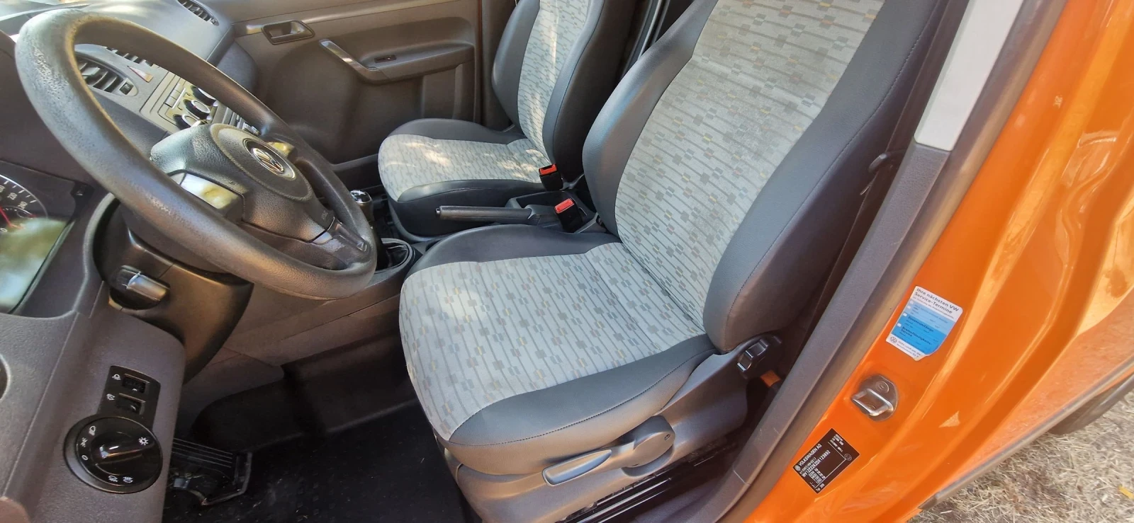 VW Caddy 133000км.2.0i.бензин-метан - изображение 7 | Auto.bg VW Caddy 133000км.2.0i.бензин-метан - изображение 7