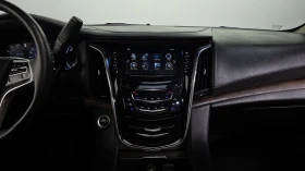 Cadillac Escalade 6.2* ЛЮК* HUD* 360* KEYLESS* КРАЙНА ЦЕНА | Auto.bg — изображение 14 Cadillac Escalade 6.2* ЛЮК* HUD* 360* KEYLESS* КРАЙНА ЦЕНА | Auto.bg — изображение 14