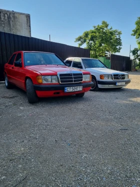 Снимка Mercedes-Benz 200