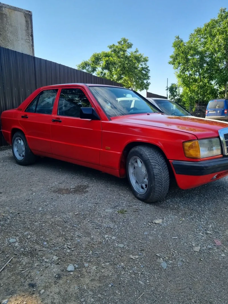 Mercedes-Benz 200 190 - 2700 € - 13966867 1 | Car24.bg Mercedes-Benz 200 190 - 2700 € - 13966867 1