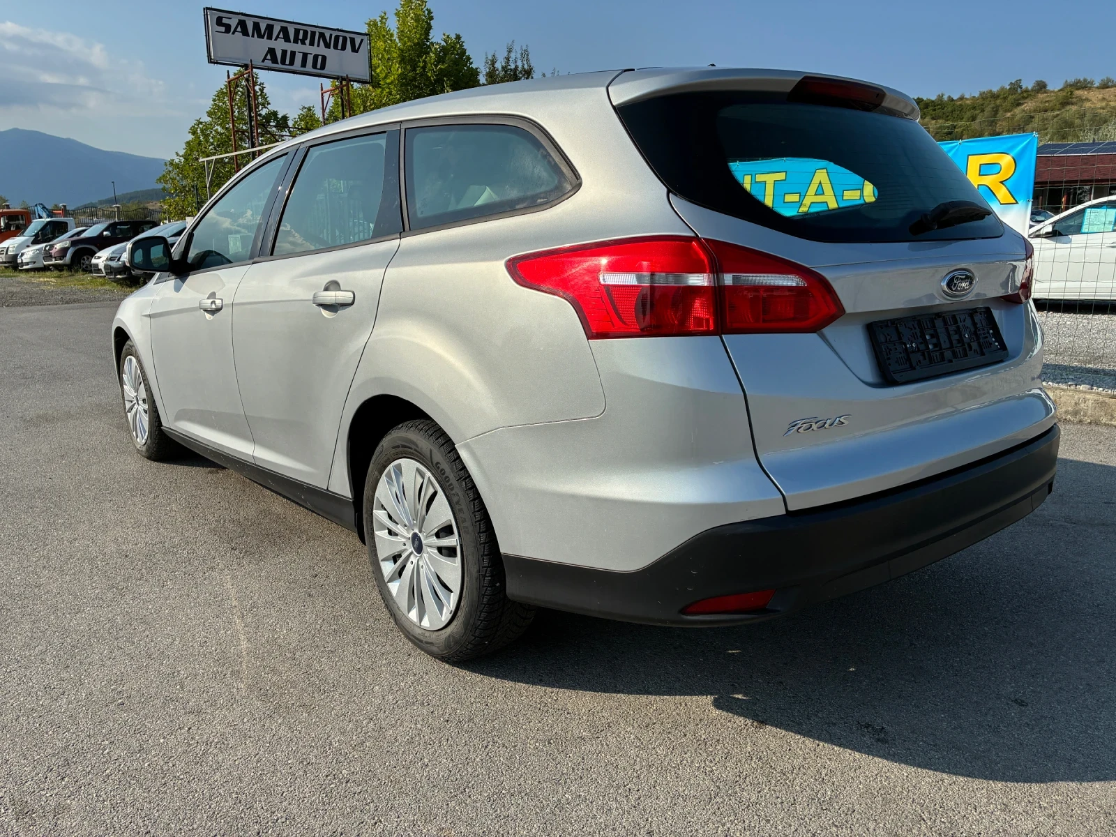 Ford Focus 1.5TDCI N1 (ван) - изображение 3 | Auto.bg Ford Focus 1.5TDCI N1 (ван) - изображение 3